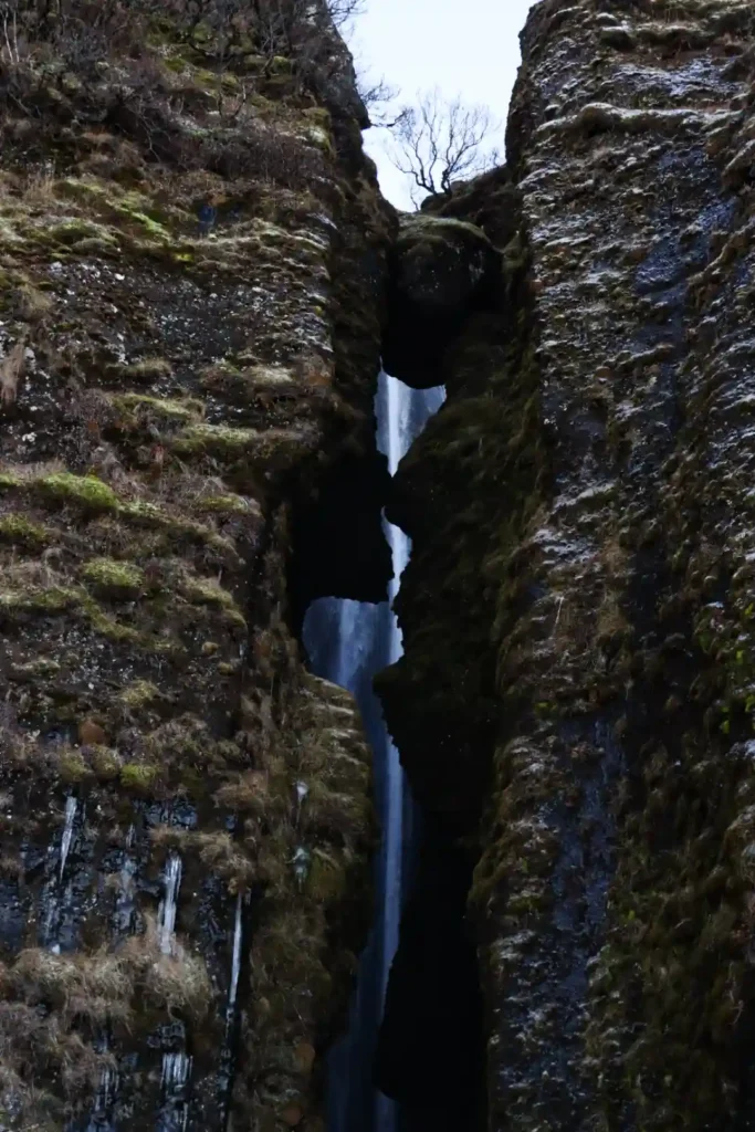 gljufrabui waterfall