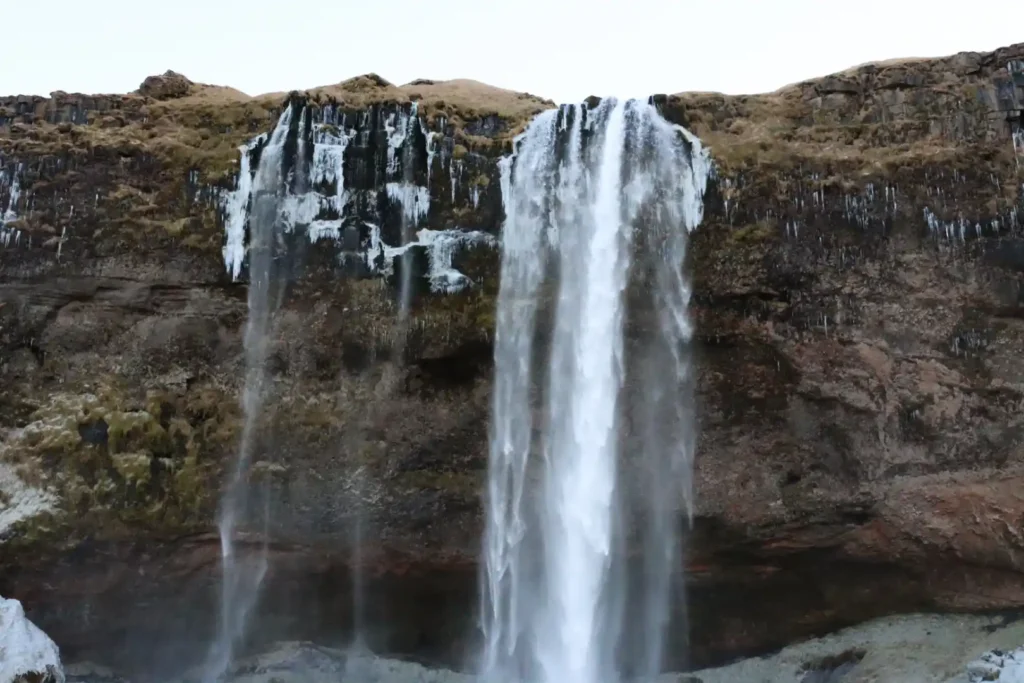 iceland waterfalls