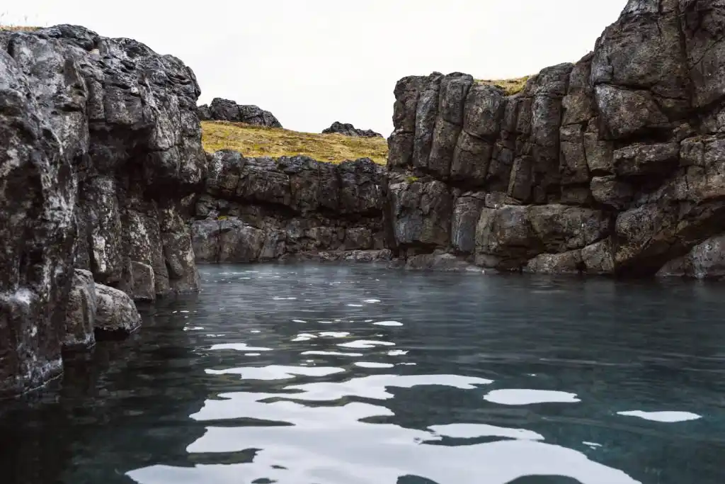 sky lagoon iceland copia